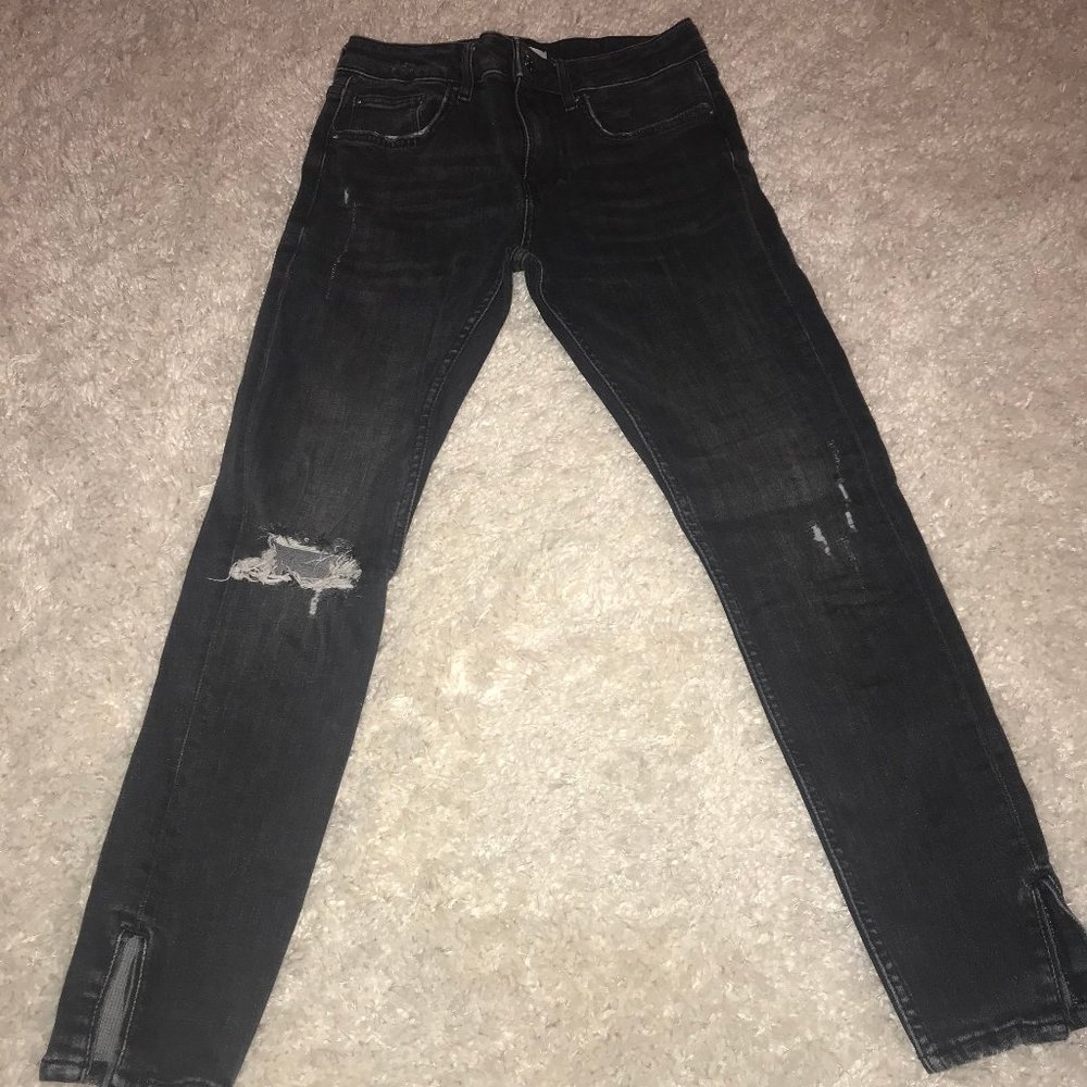 Black Fitted Jeans